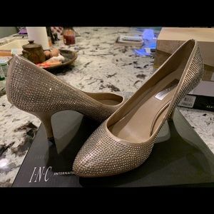 Pearl Gold INC stilettos